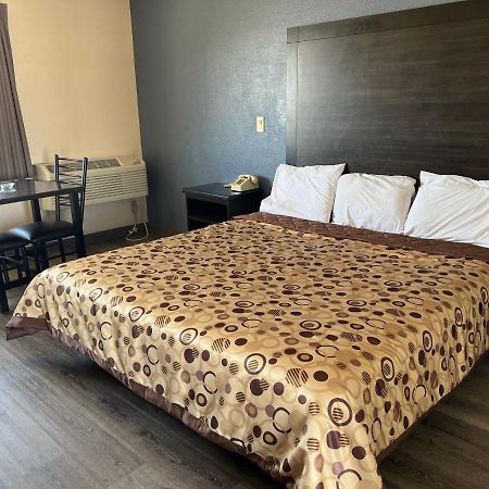 Economy Inn Fresno Eksteriør bilde