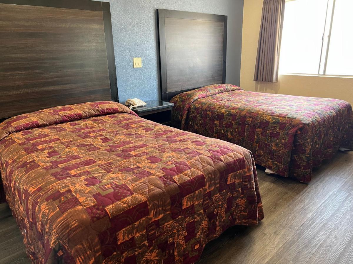 Economy Inn Fresno Eksteriør bilde