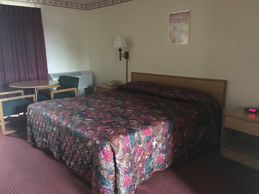 Economy Inn Fresno Eksteriør bilde