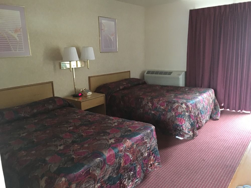 Economy Inn Fresno Eksteriør bilde